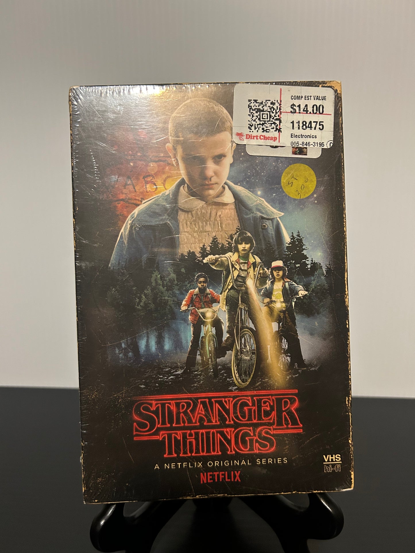 Stranger Things Season 1 (New)