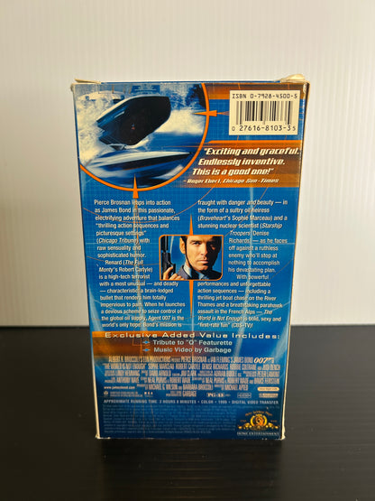 007 The World Is Not Enough (Used)